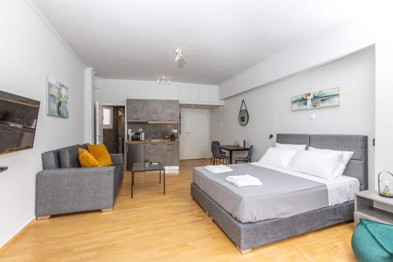 Raise Comfy In The Heart Of Athen