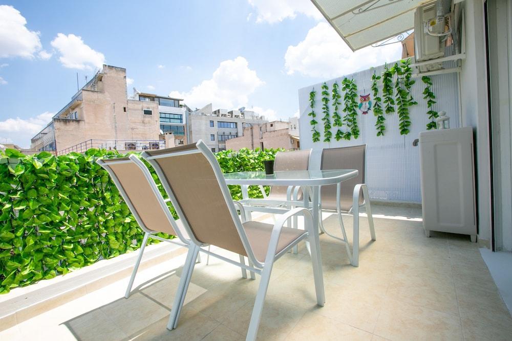 Raise Comfy In The Heart Of * Athen